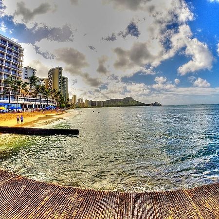 Апартаменты Waikiki Shore 515 Beachfront & Upgrade Гонолулу Экстерьер фото